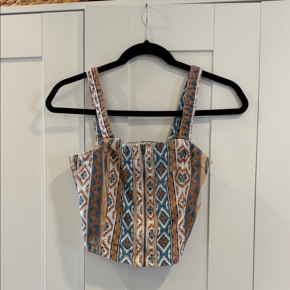 Shyanne Geometric Patterned Top